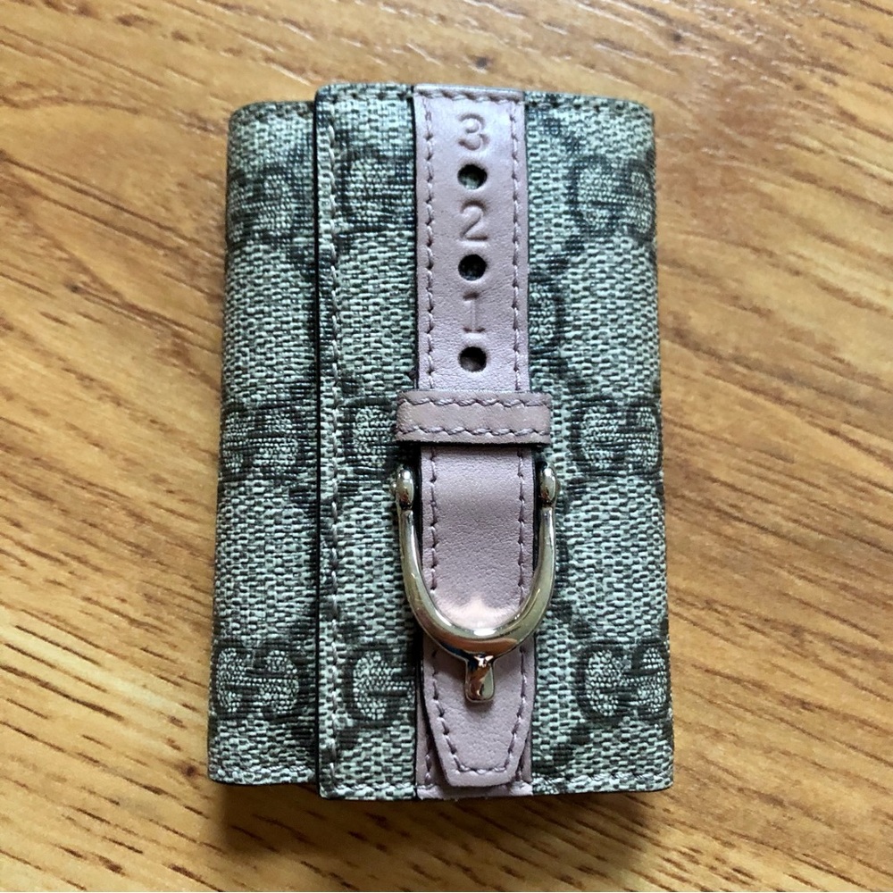 Gucci Key Card Holder Wallet - Picture 2 of 8